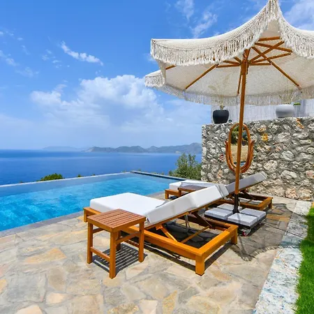 Lada Slav Exclusive Hotel