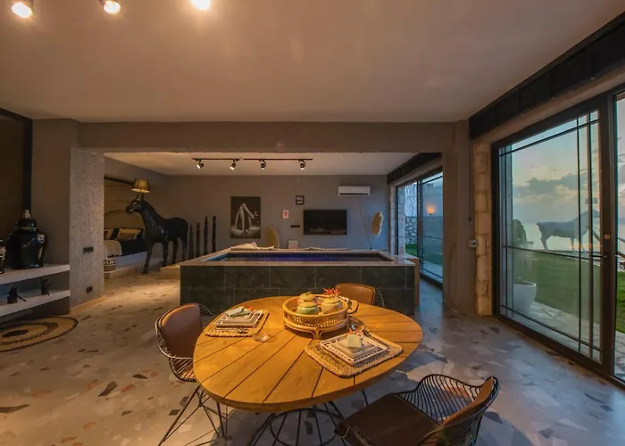 Lada Slav Exclusive Faralya