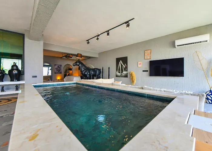 Lada Slav Exclusive * Faralya