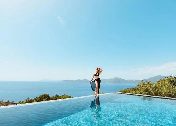 Lada Slav Exclusive Otel *