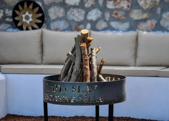 Lada Slav Exclusive מלון